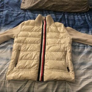 Real moncler jacket very comfortable it’s a medium but fits like a small